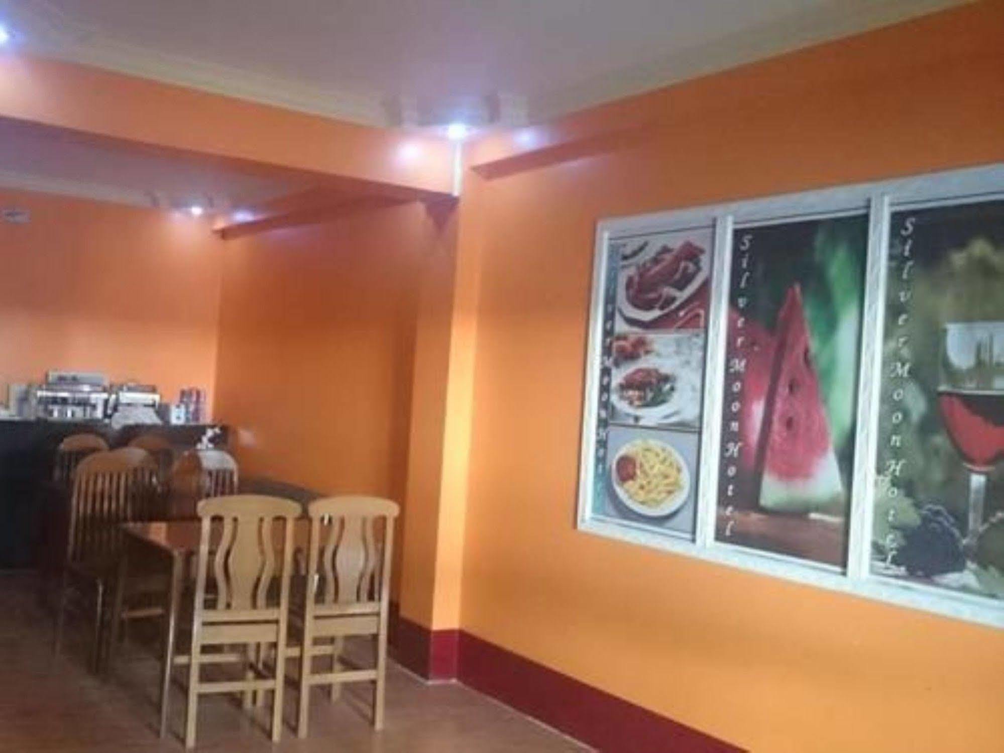 Silver Moon Hotel 仰光 外观 照片